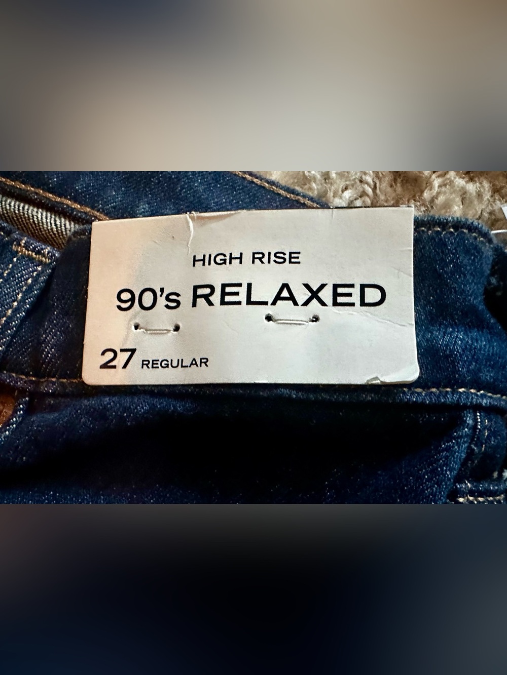 NWT Abercrombie & Fitch High Rise 90s Relaxed Martini
Embroidered
Jean - Size 27 - Picture 11 of 11